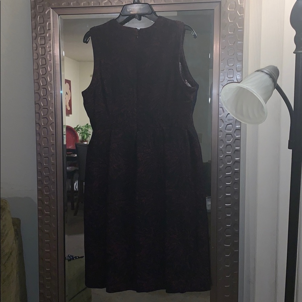Dress - Picture 2 of 4